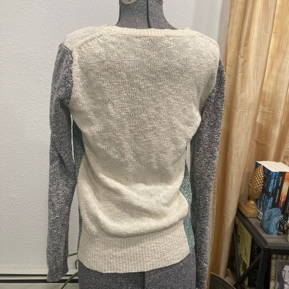 NWOT Theory colorblock sweater - Picture 8 of 8